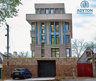 Частный дом на ул. Казакова Днепр